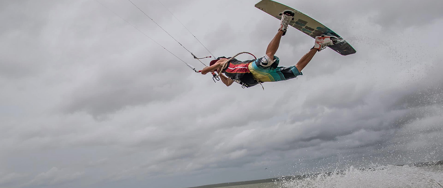 KITE SURFING