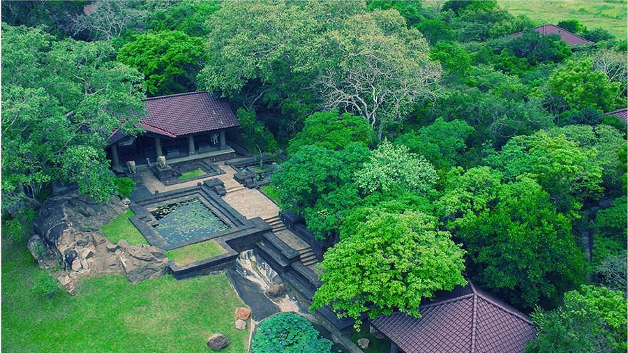 Forest Rock Garden hotel  Anuradhapura - 4 star 